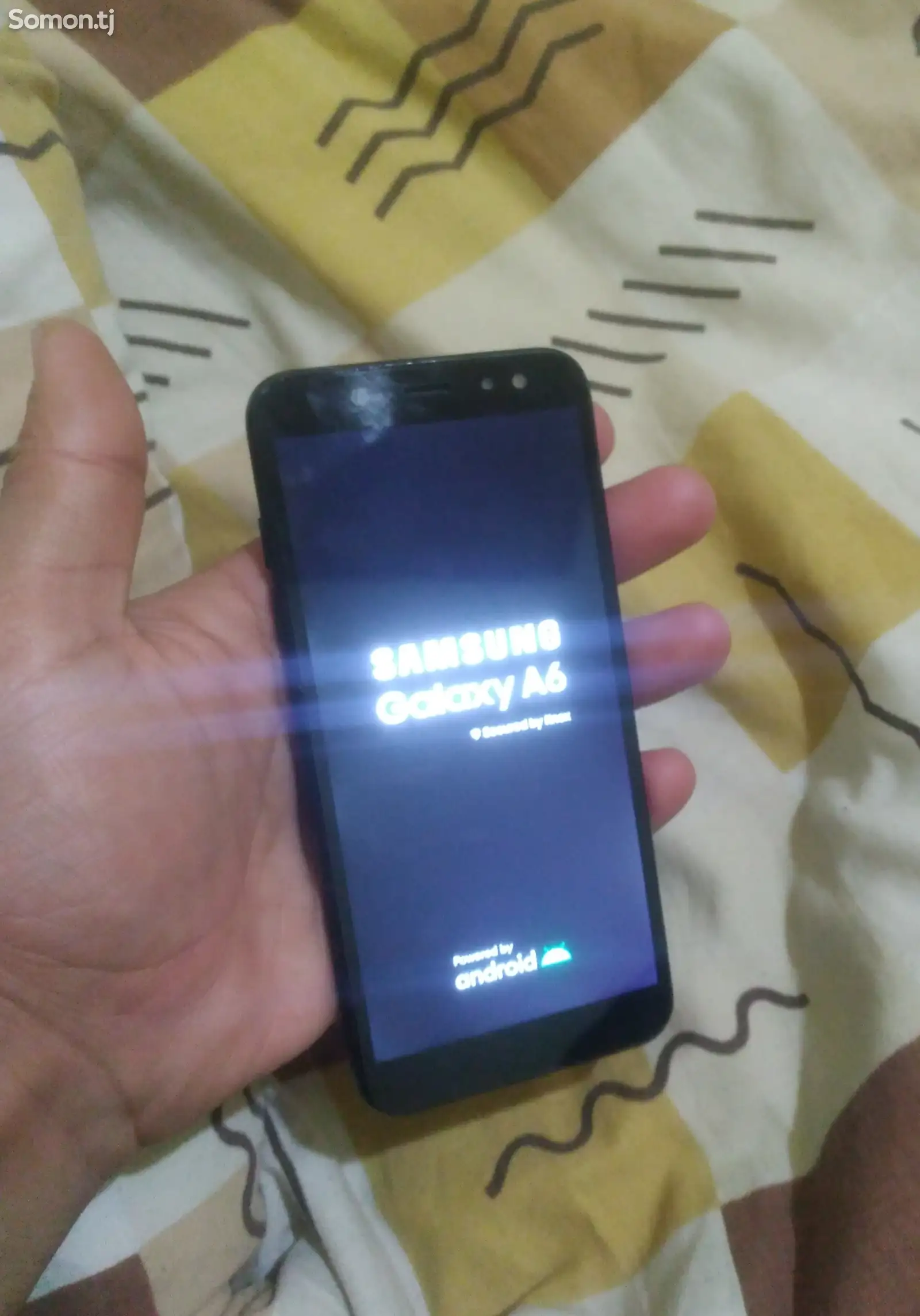 Samsung Galaxy A6-1