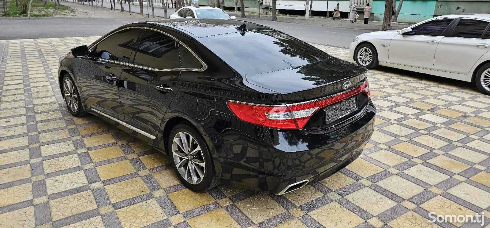 Hyundai Grandeur, 2014-1