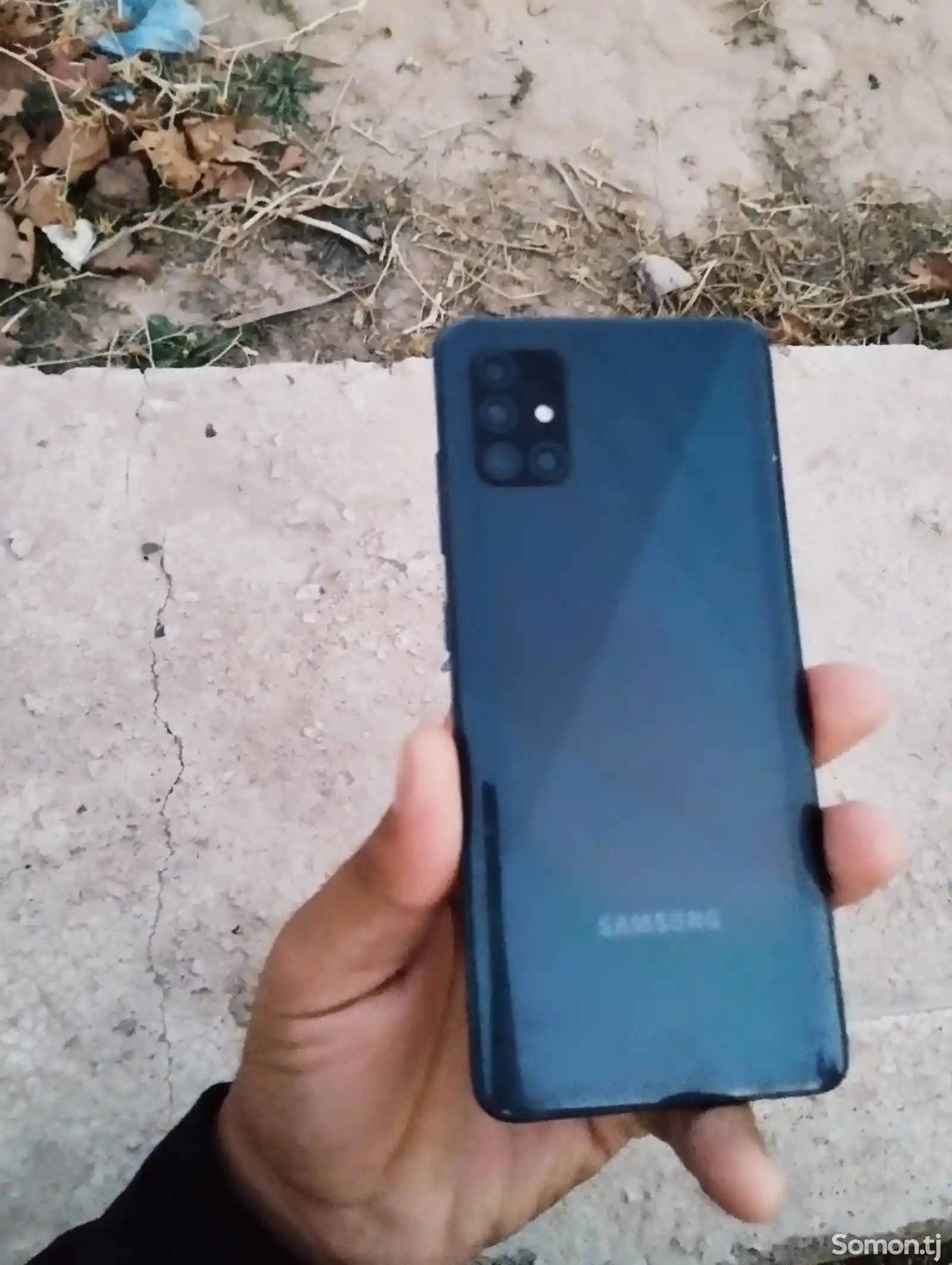 Samsung Galaxy А51-1