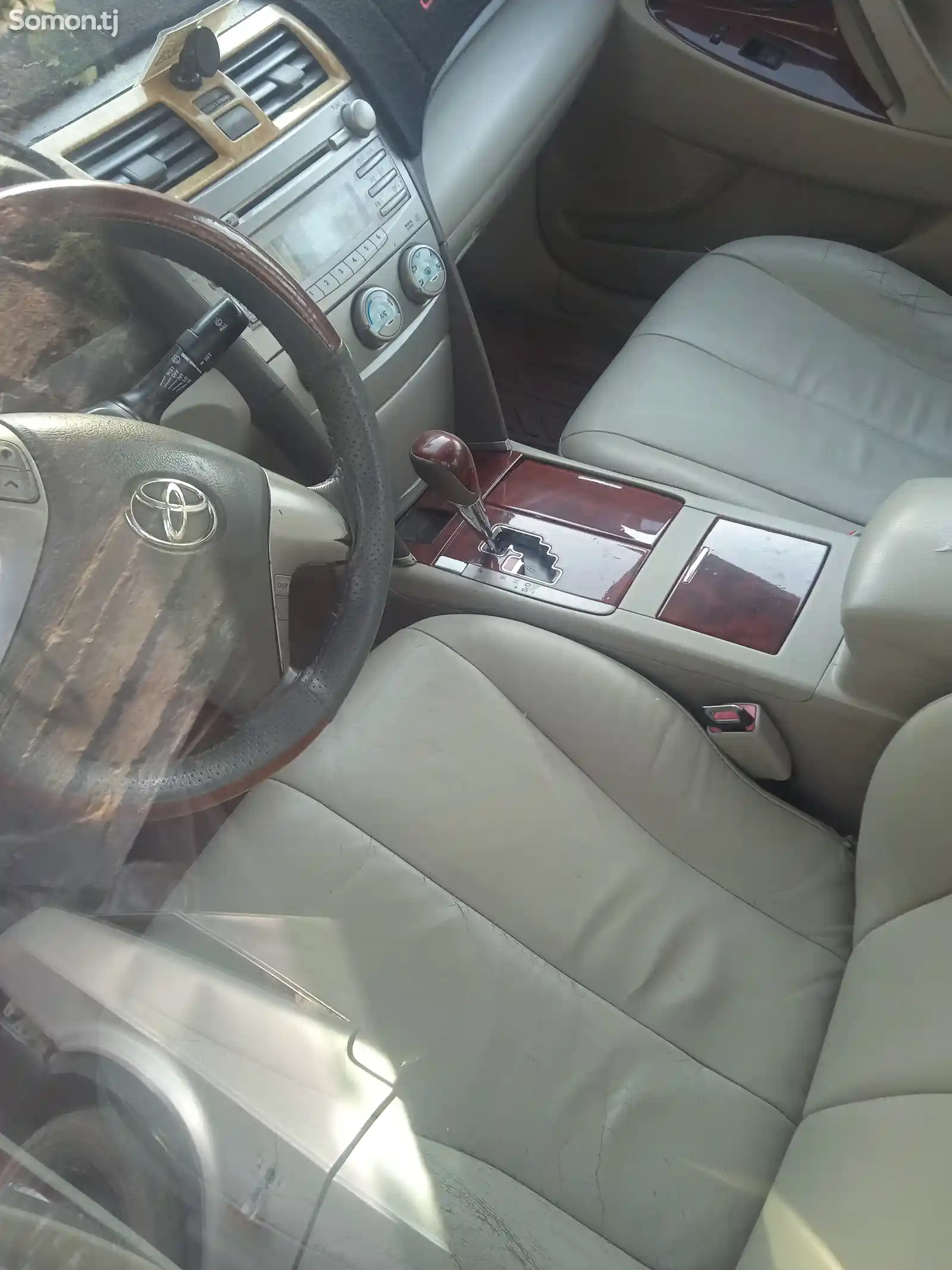 Toyota Camry, 2011-5