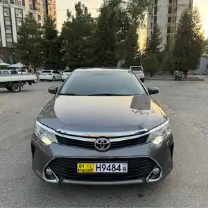 Toyota Camry, 2015