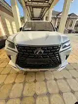 Lexus LX series, 2017-2