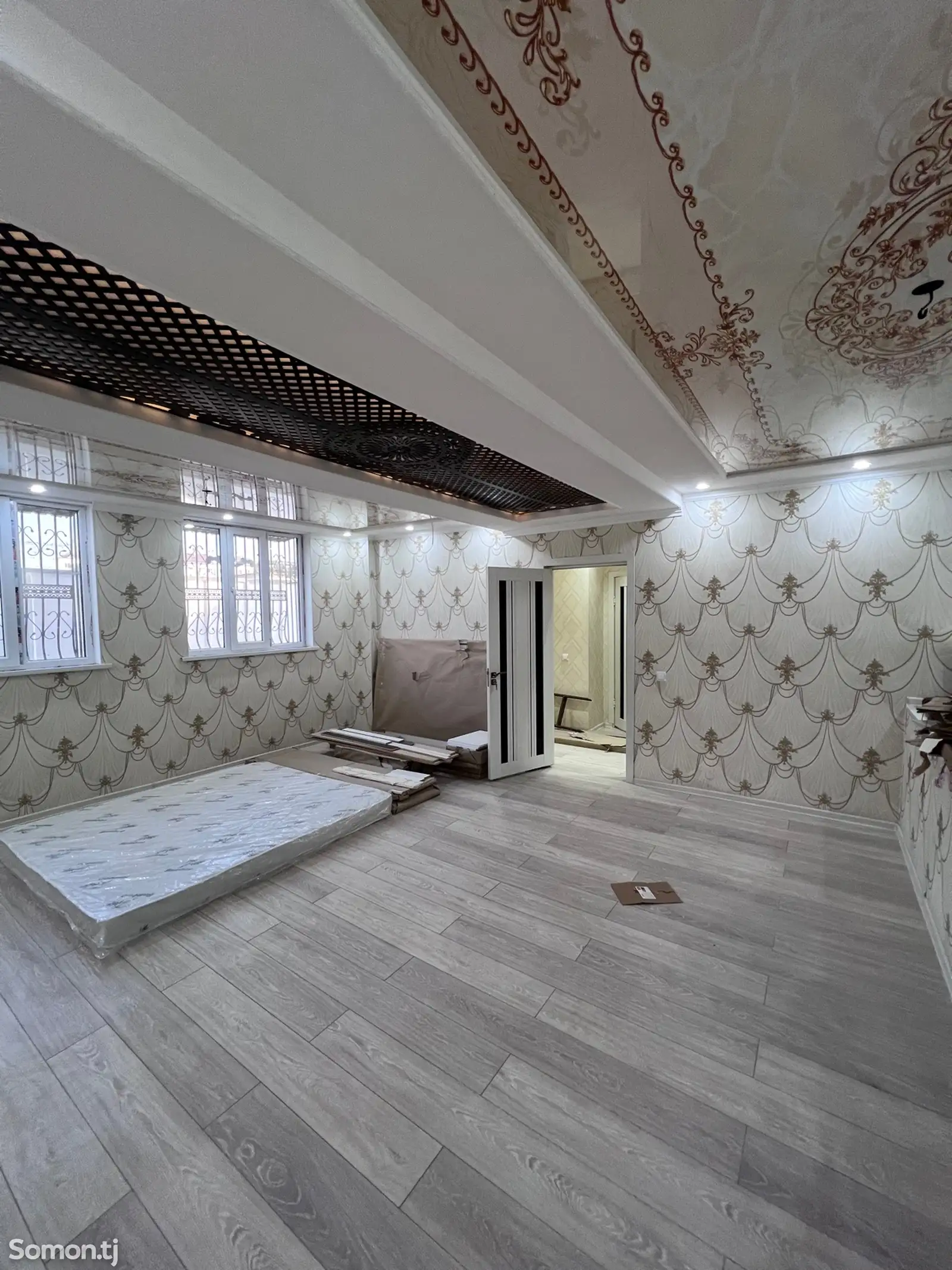 5-комн. квартира, 1 этаж, 106 м², Гипрозем-1