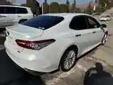 Toyota Camry, 2018-5