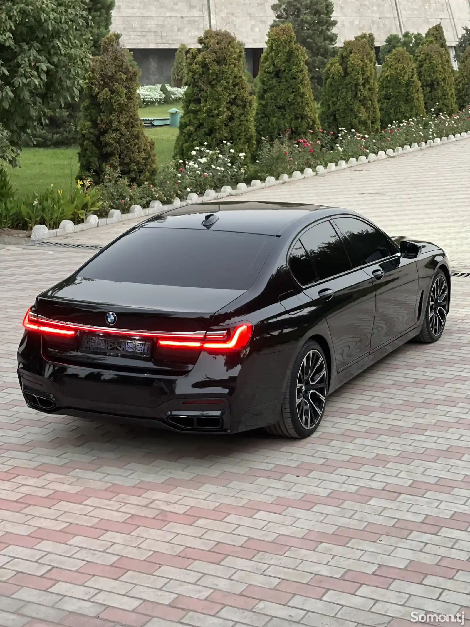 BMW 7 series, 2017-12