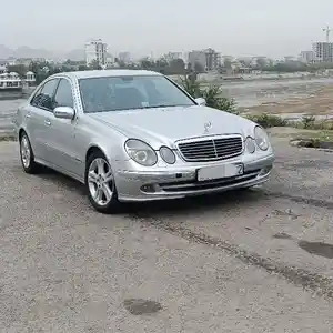 Mercedes-Benz E class, 2004