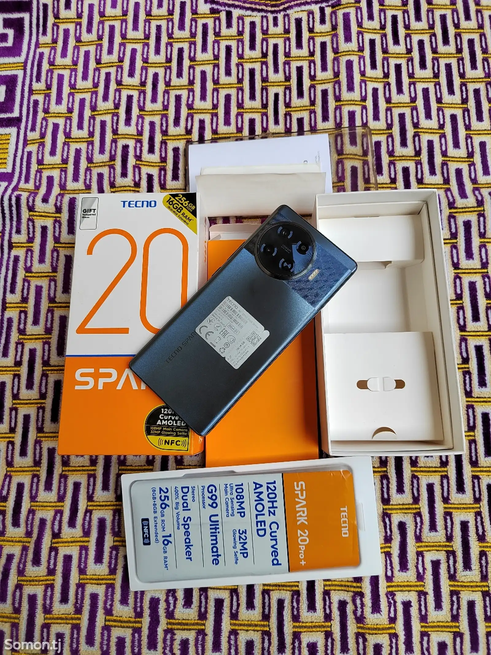 Tecno Spark 20 Pro+ 8+8/256 Gb-1