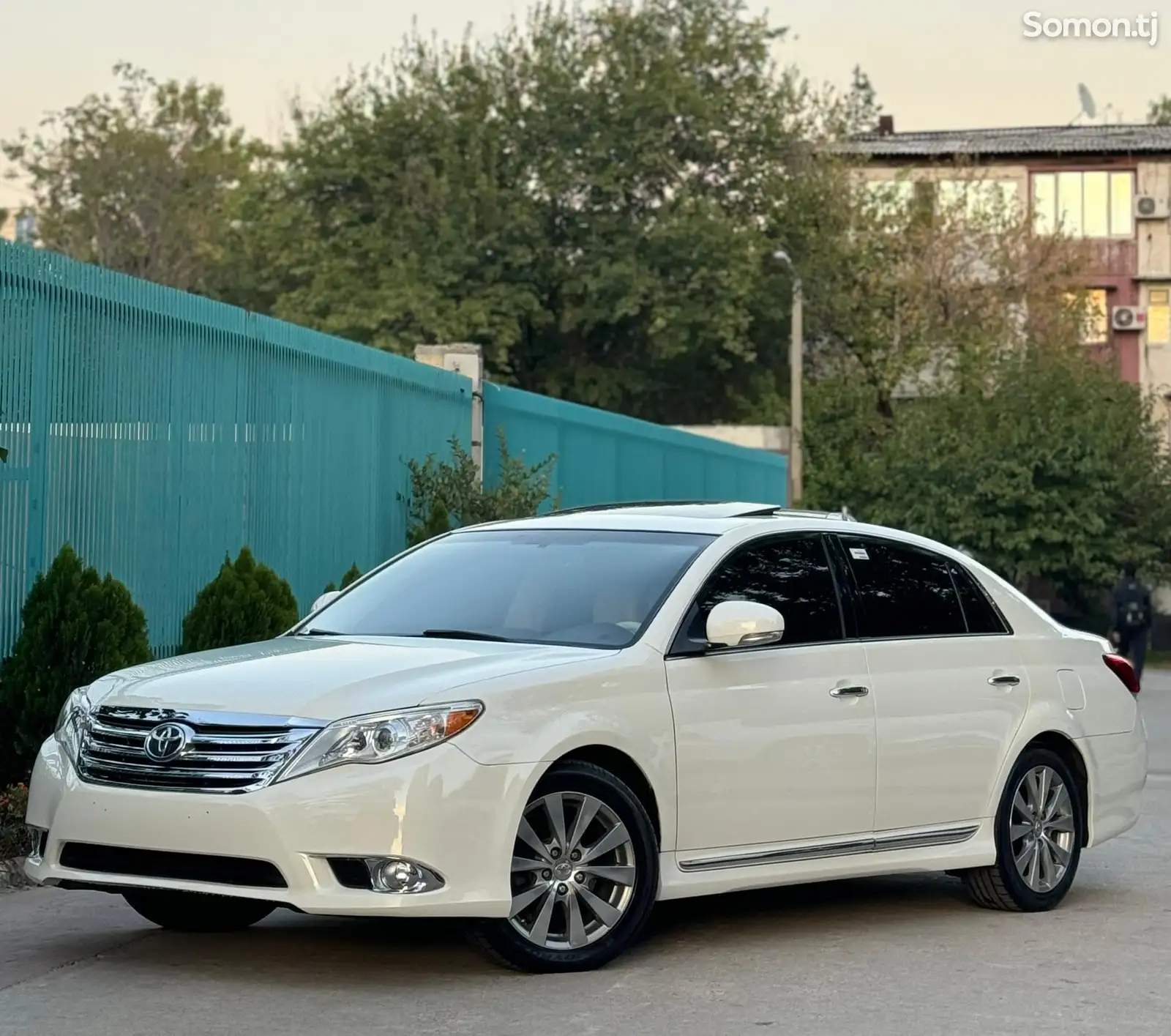 Toyota Avalon, 2011-1