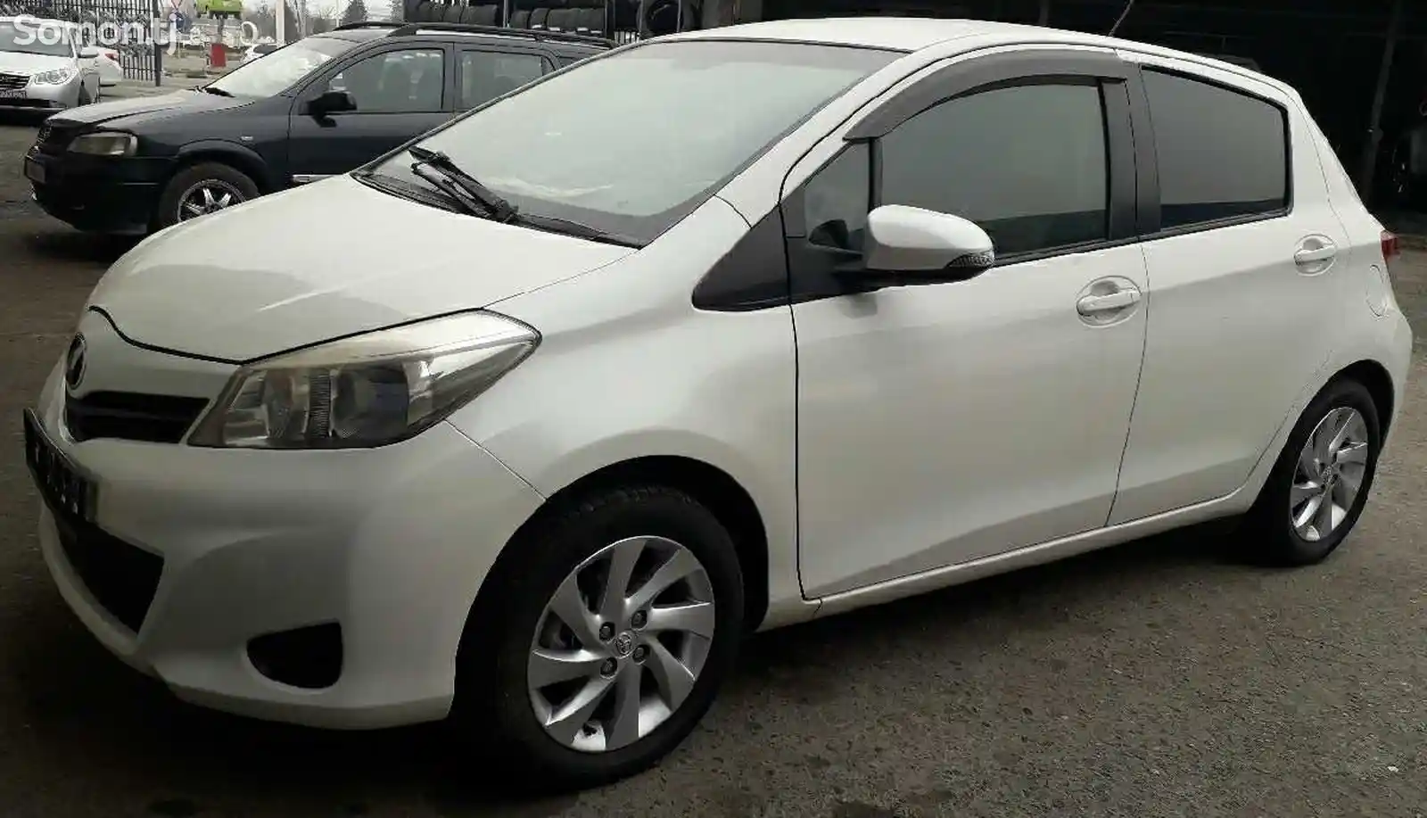 Toyota Vitz, 2012-6