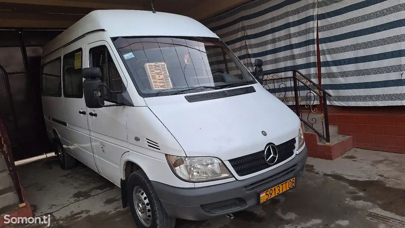 Микроавтобус Mercedes-Benz Sprinter, 2005-2