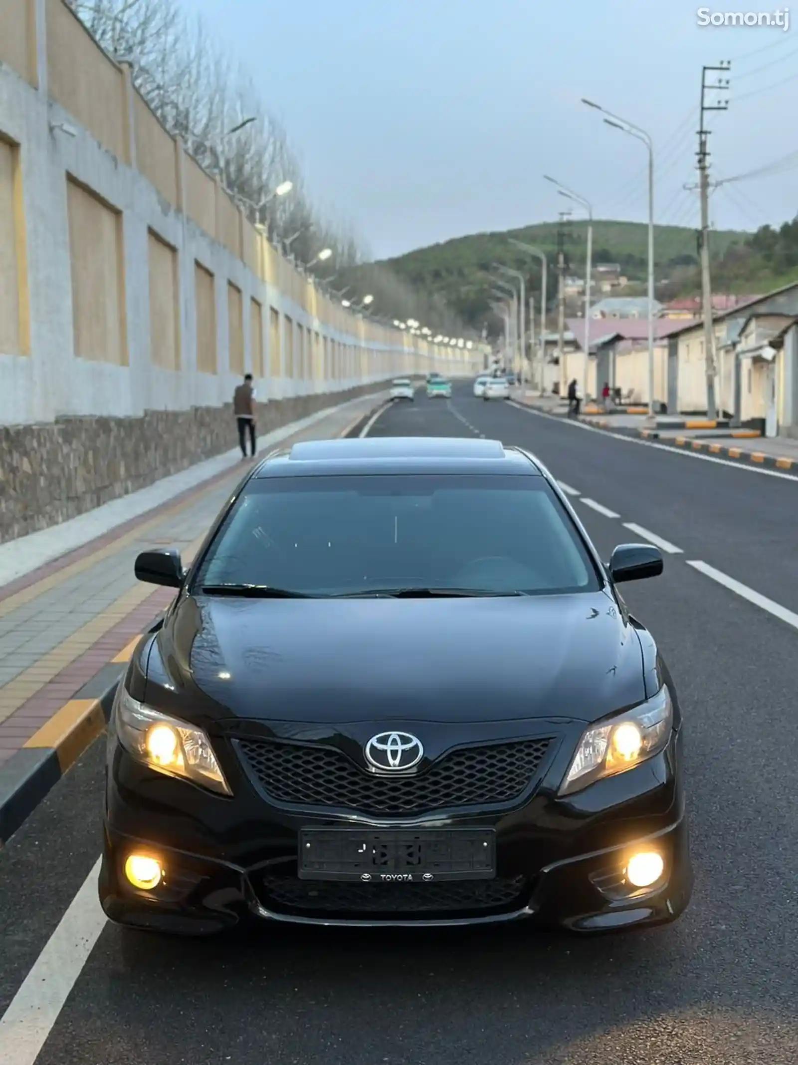 Toyota Camry, 2011-4