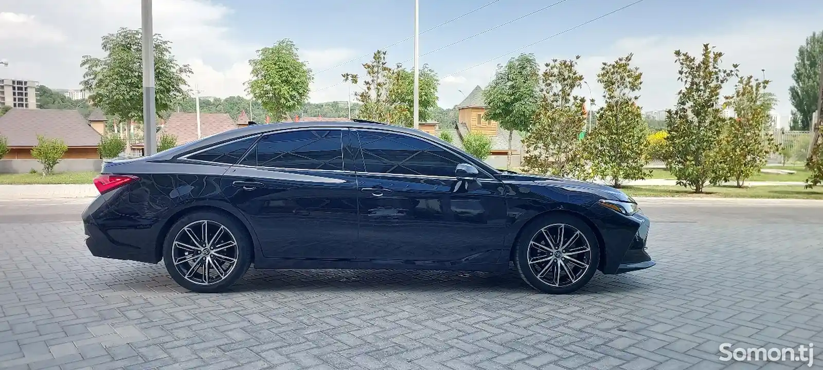 Toyota Camry, 2019-10