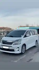 Toyota Vellfire, 2015-2