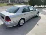 Mercedes-Benz C class, 2000-3