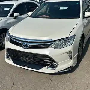 Toyota Camry, 2016