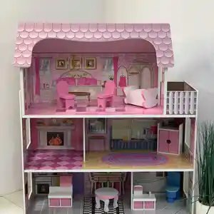 Кукольный дом деревянный