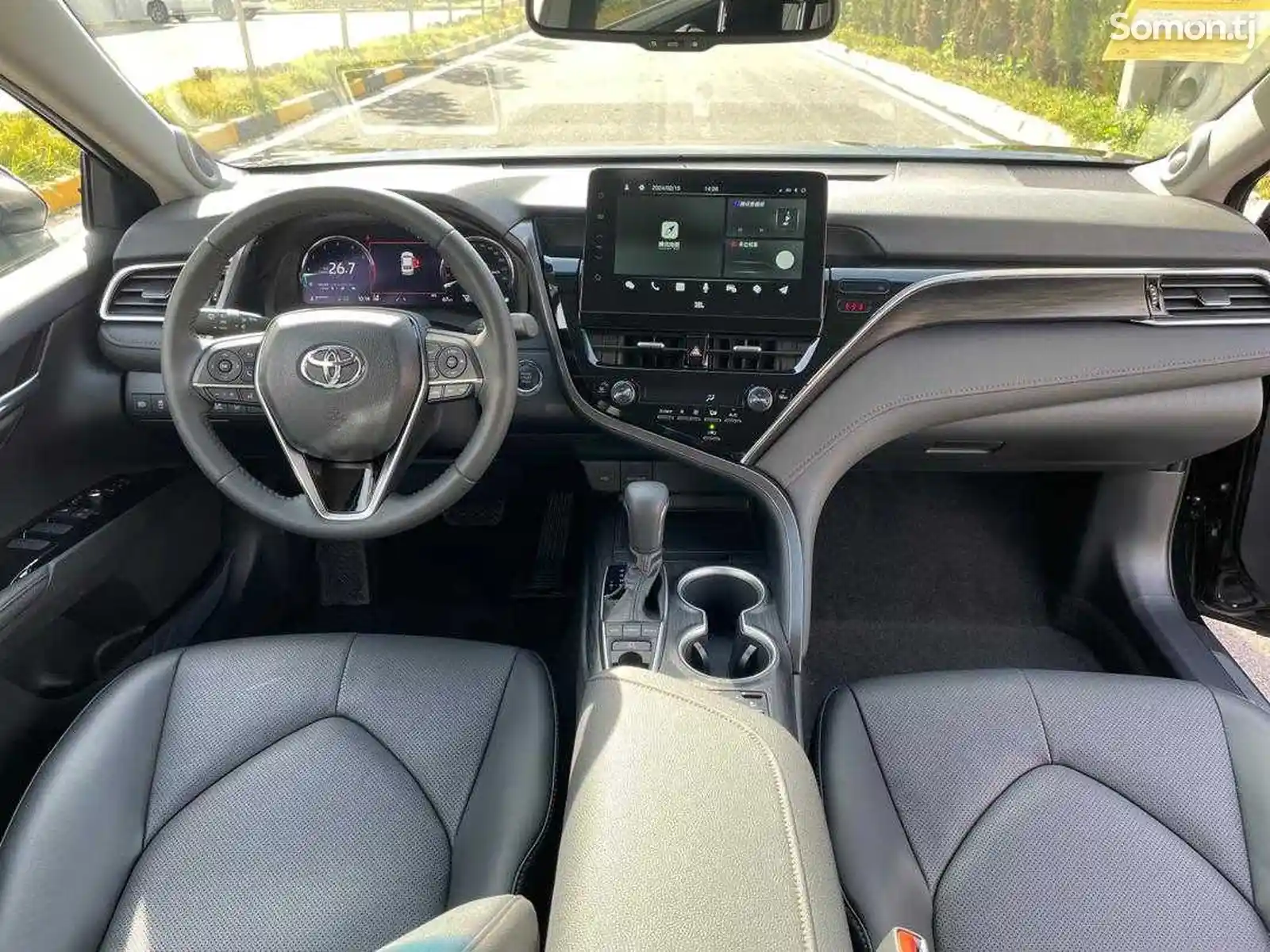 Toyota Camry, 2023-8