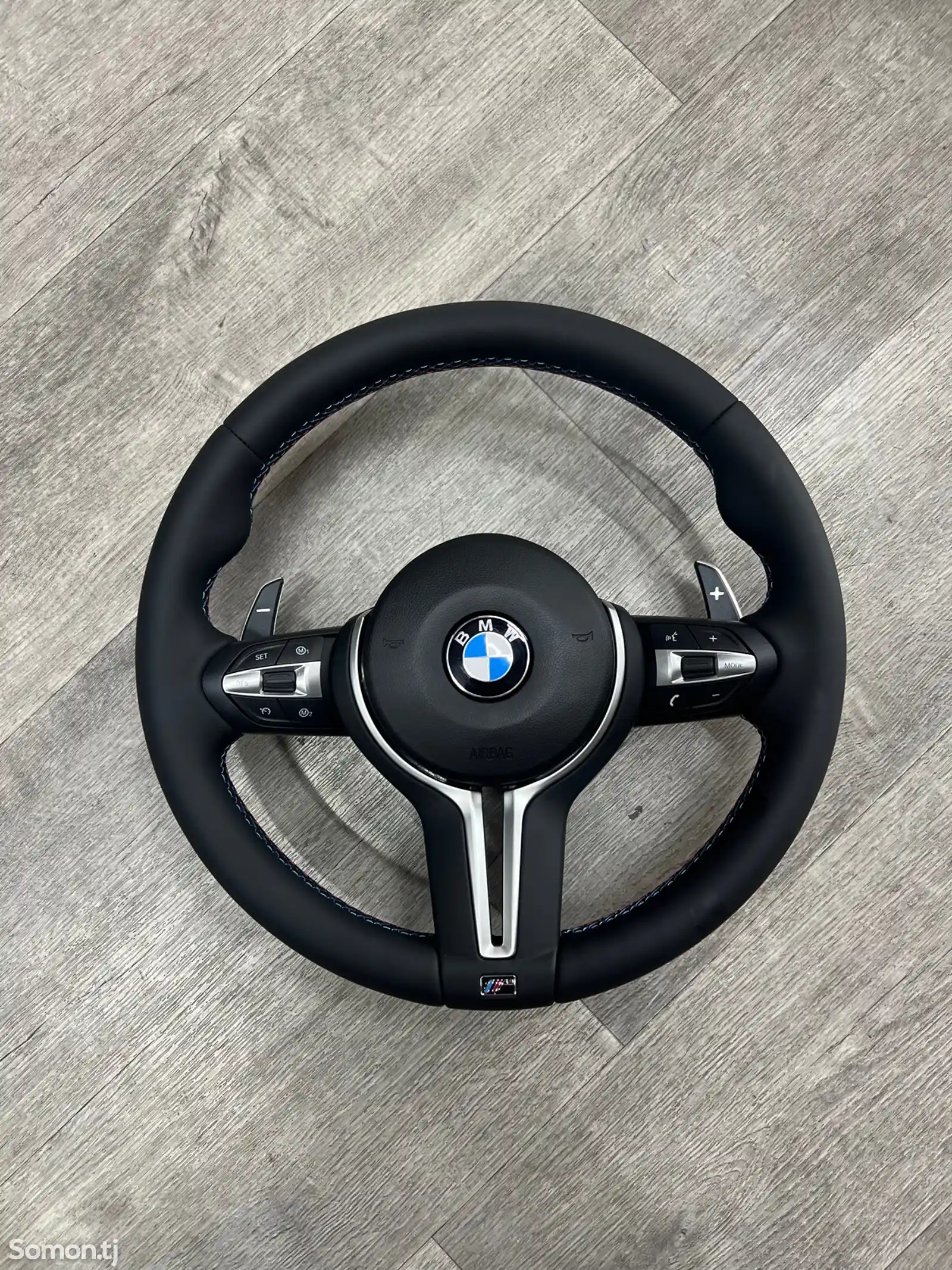 Руль на BMW F10 F30 F15-1