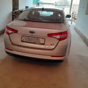 Kia K5, 2010