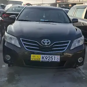 Toyota Camry, 2011