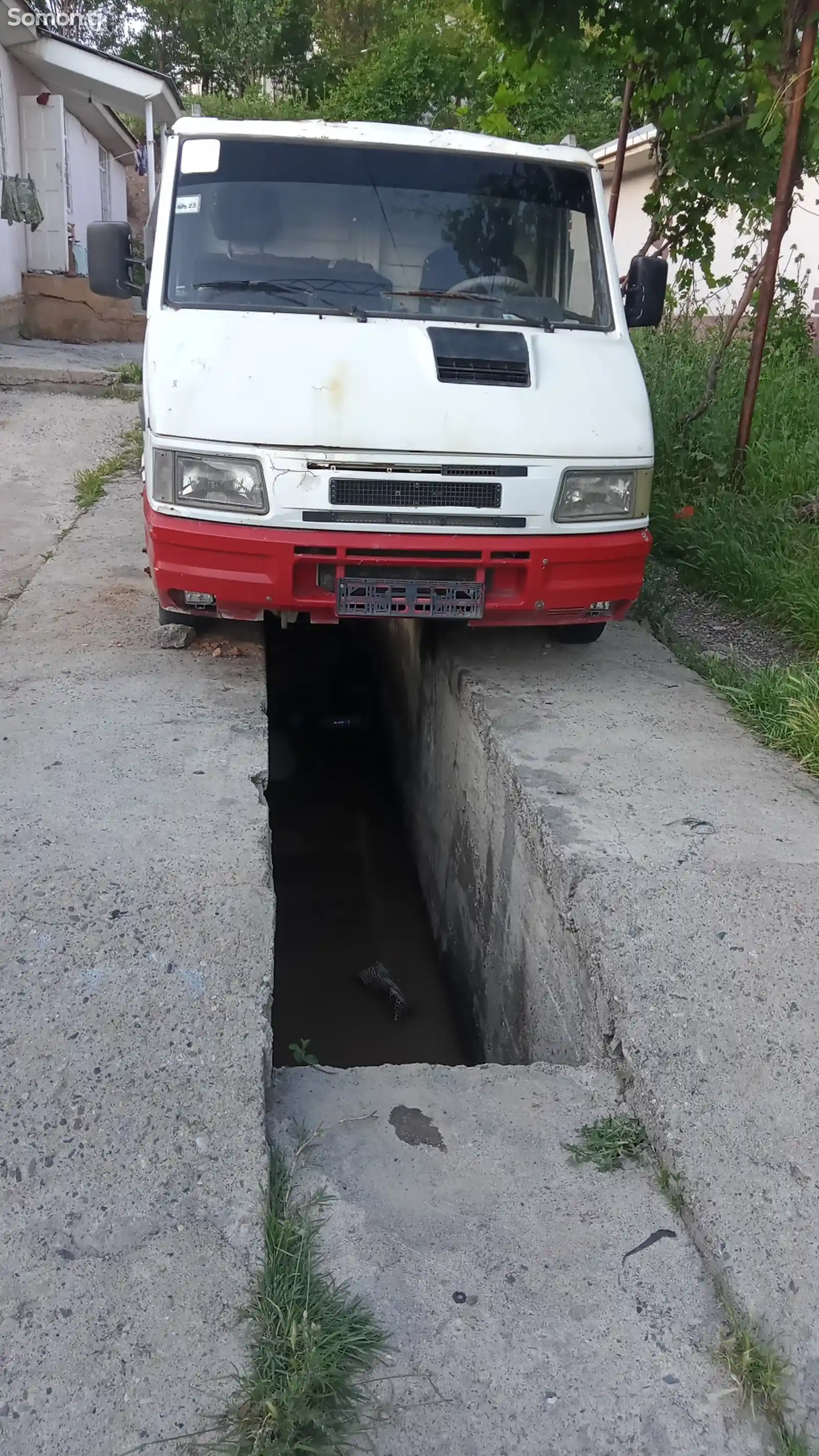 Бортовой грузовик IVECO, 2000-1