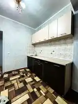 2-комн. квартира, 3 этаж, 50 м², Сино, 92мкр, Паспортный стол-8