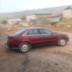 Audi A4, 1999