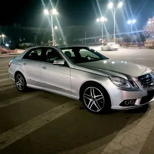 Mercedes-Benz E class, 2010