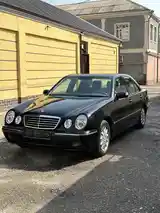 Mercedes-Benz E class, 2001-5