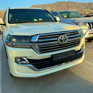 Toyota Land Cruiser, 2012