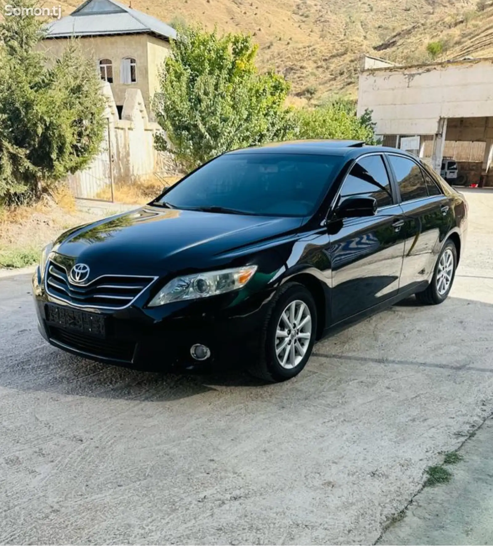 Toyota Camry, 2010-1