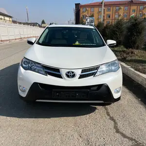 Toyota RAV 4, 2016