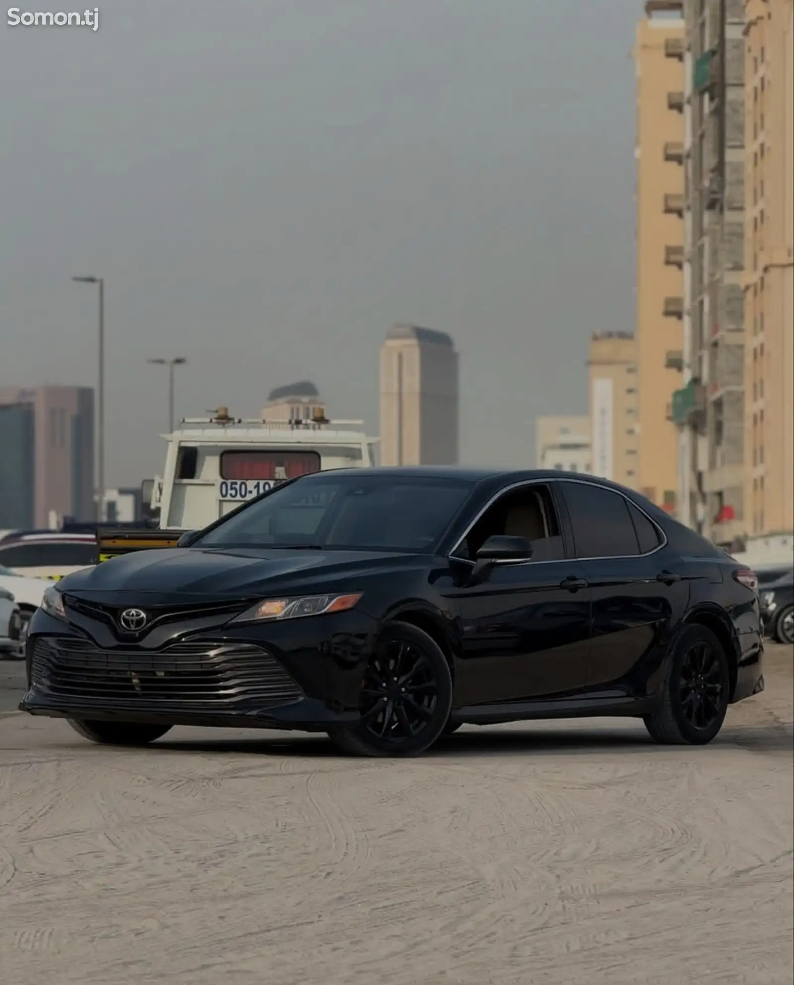 Toyota Camry, 2017-1