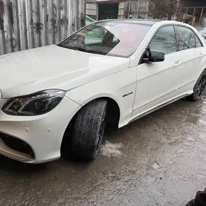 Mercedes-Benz E class, 2010