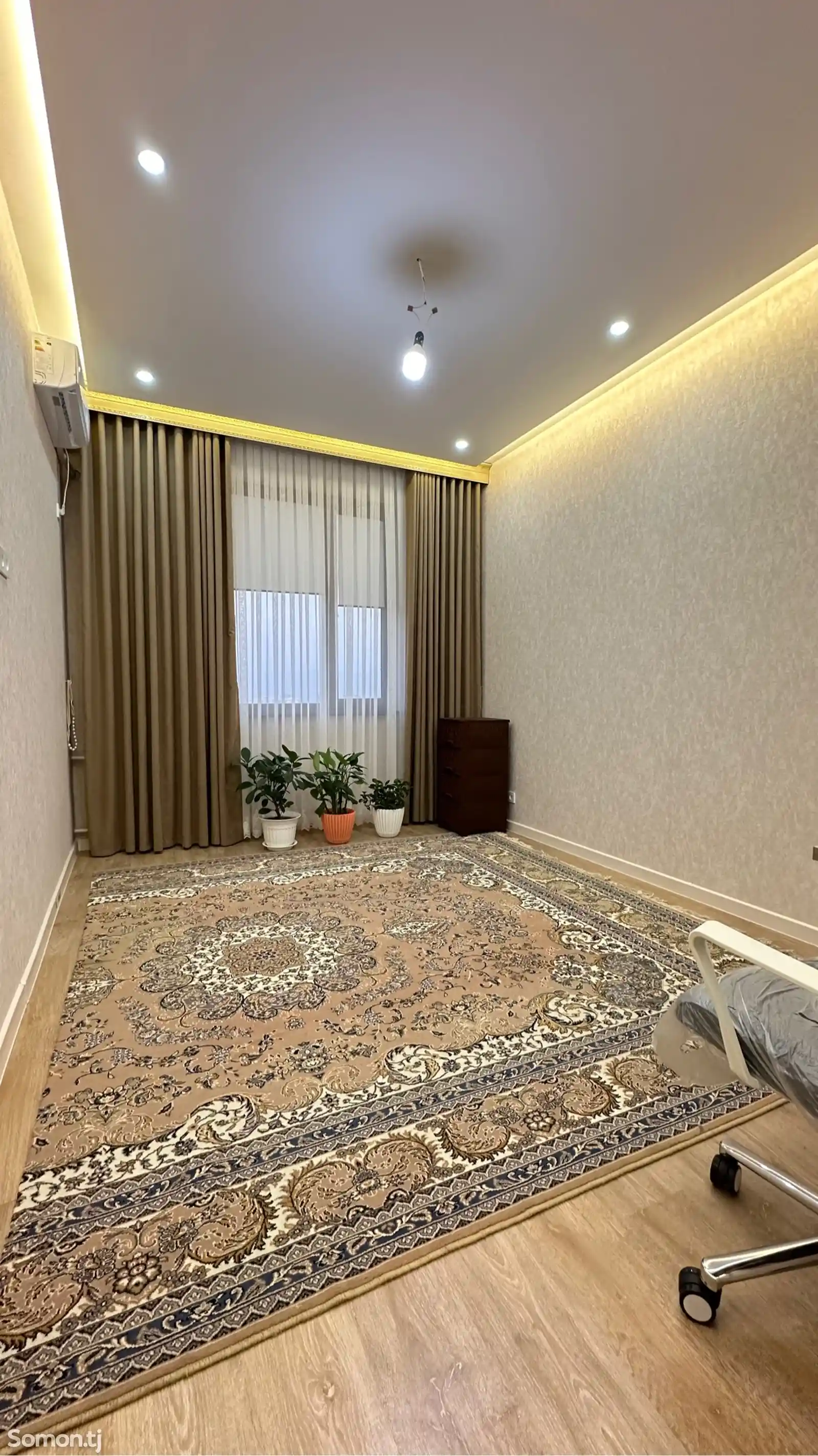 3-комн. квартира, 13 этаж, 107 м², Посольство Германии, кафе Дона-10