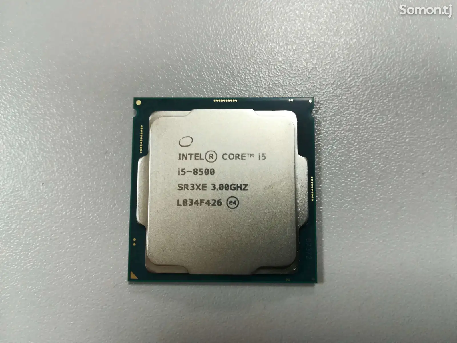 Процессор Intel Core i5-8500 3 GHz-1