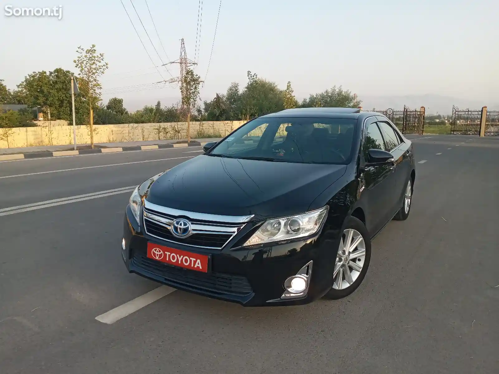 Toyota Camry, 2012-1