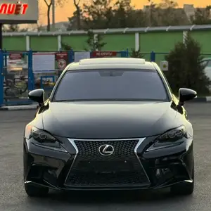 Lexus IS series, 2015