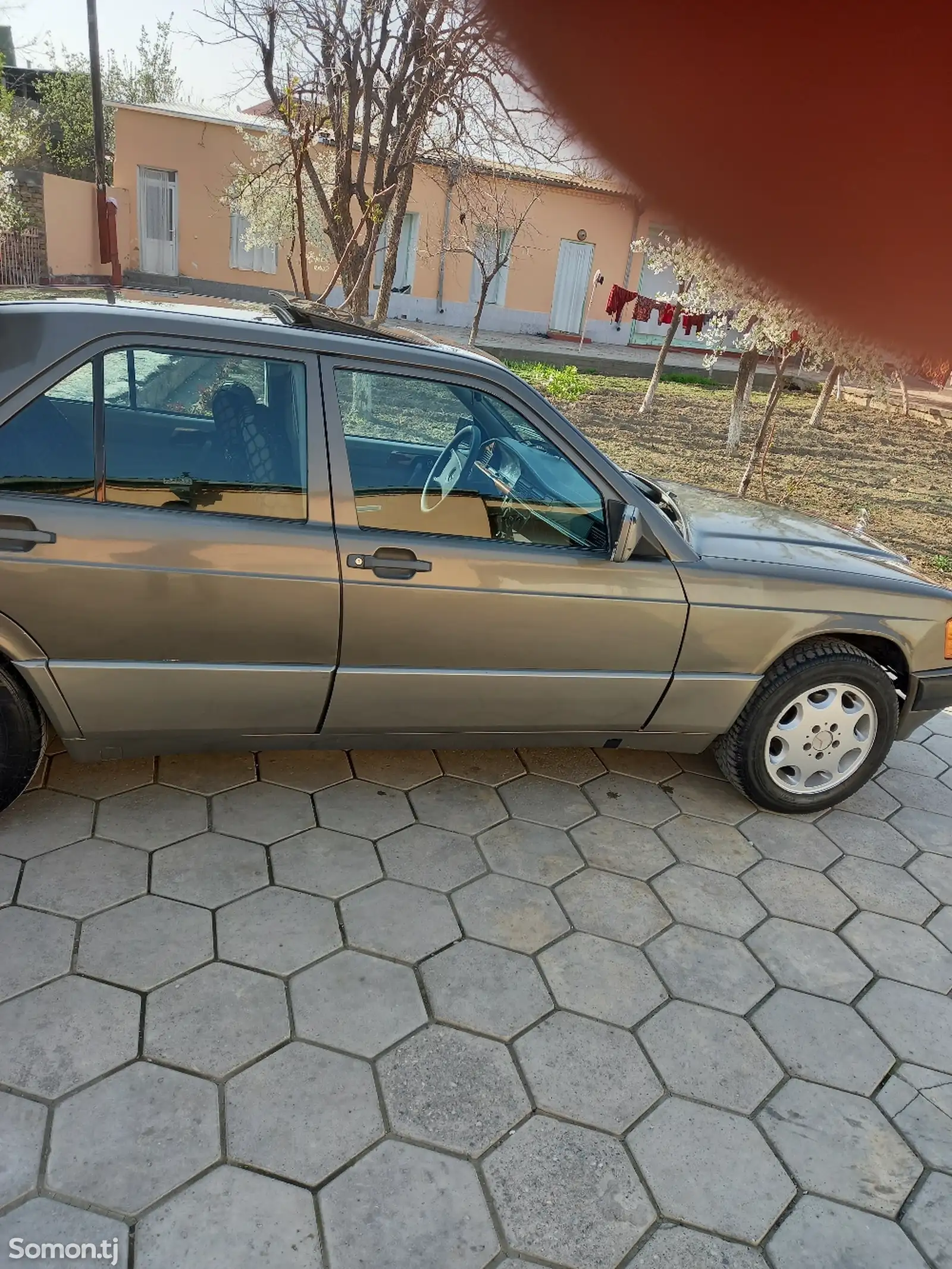 Mercedes-Benz W124, 1992-13