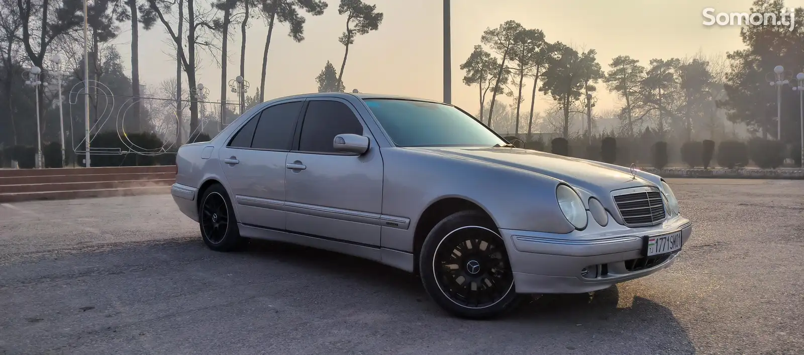 Mercedes-Benz E class, 2001-1