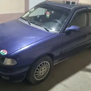 Opel Astra F, 1995