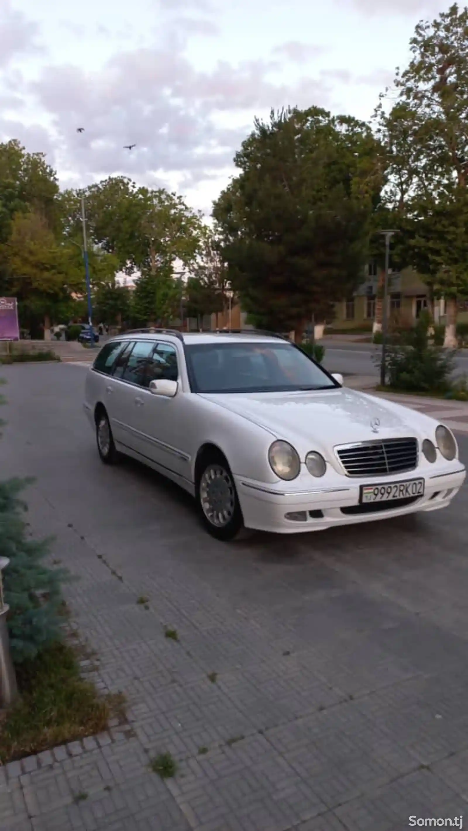 Mercedes-Benz E class, 2000-3