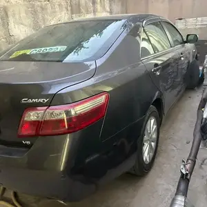 Toyota Camry, 2008