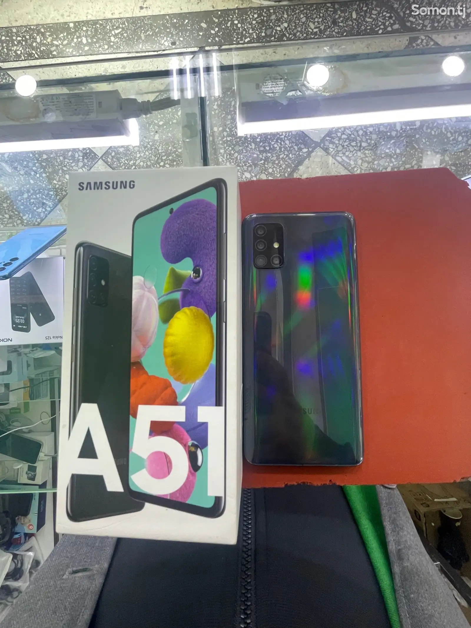 Samsung Galaxy A51-3