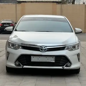 Toyota Camry, 2015