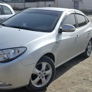 Hyundai Avante, 2010