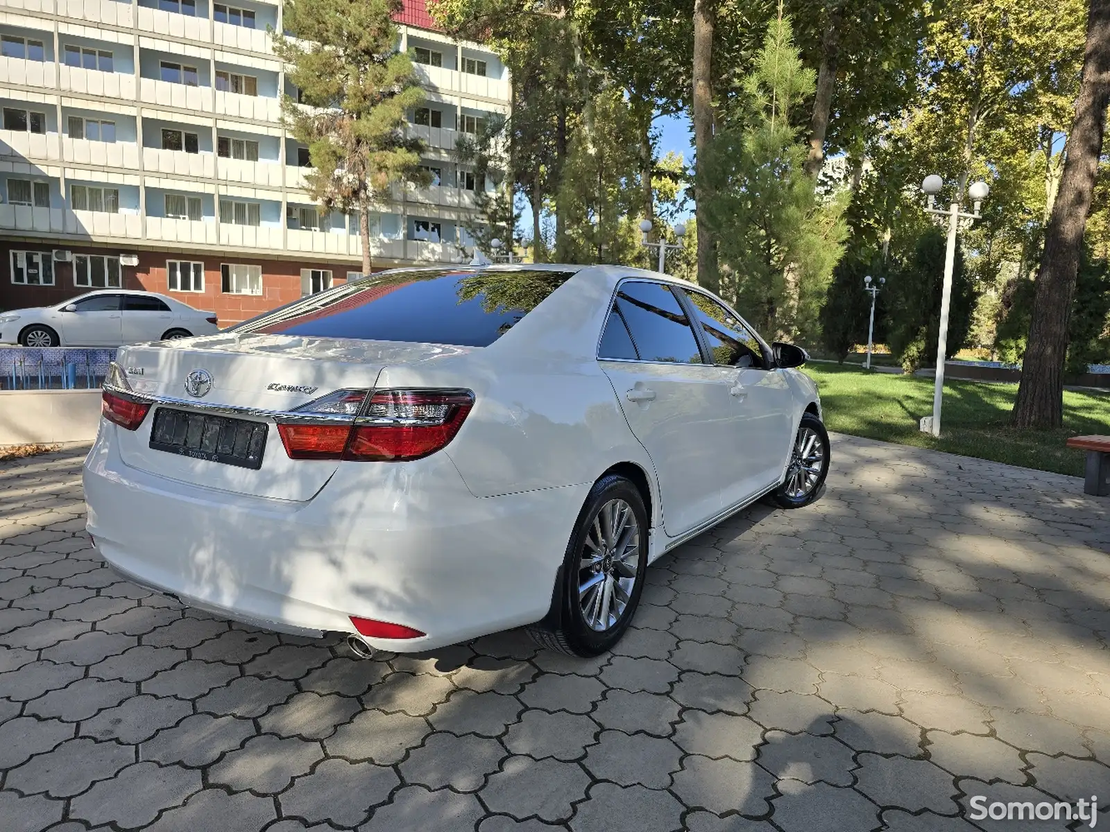 Toyota Camry, 2012-1