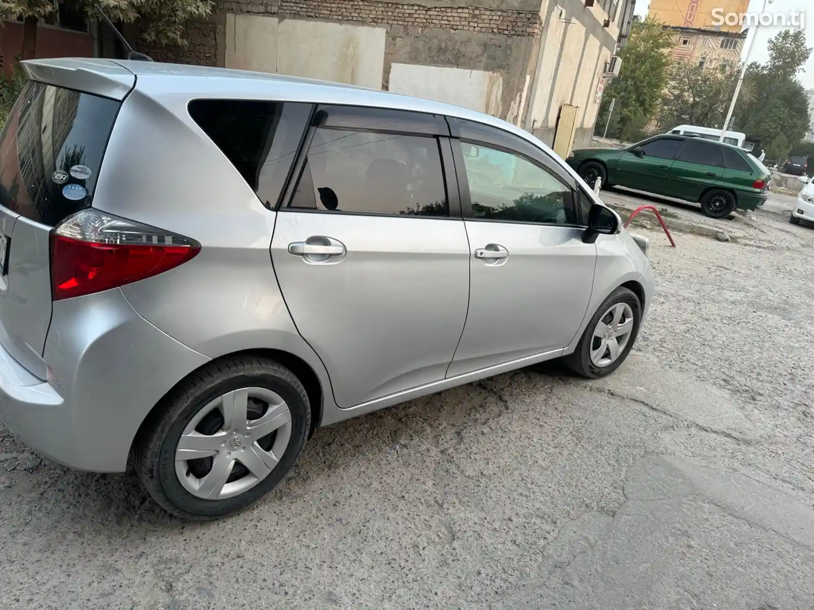 Toyota Vitz, 2011-3