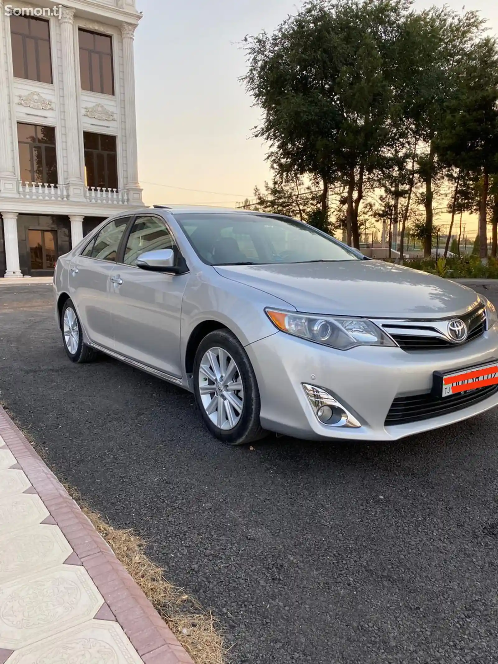 Toyota Camry, 2014-1