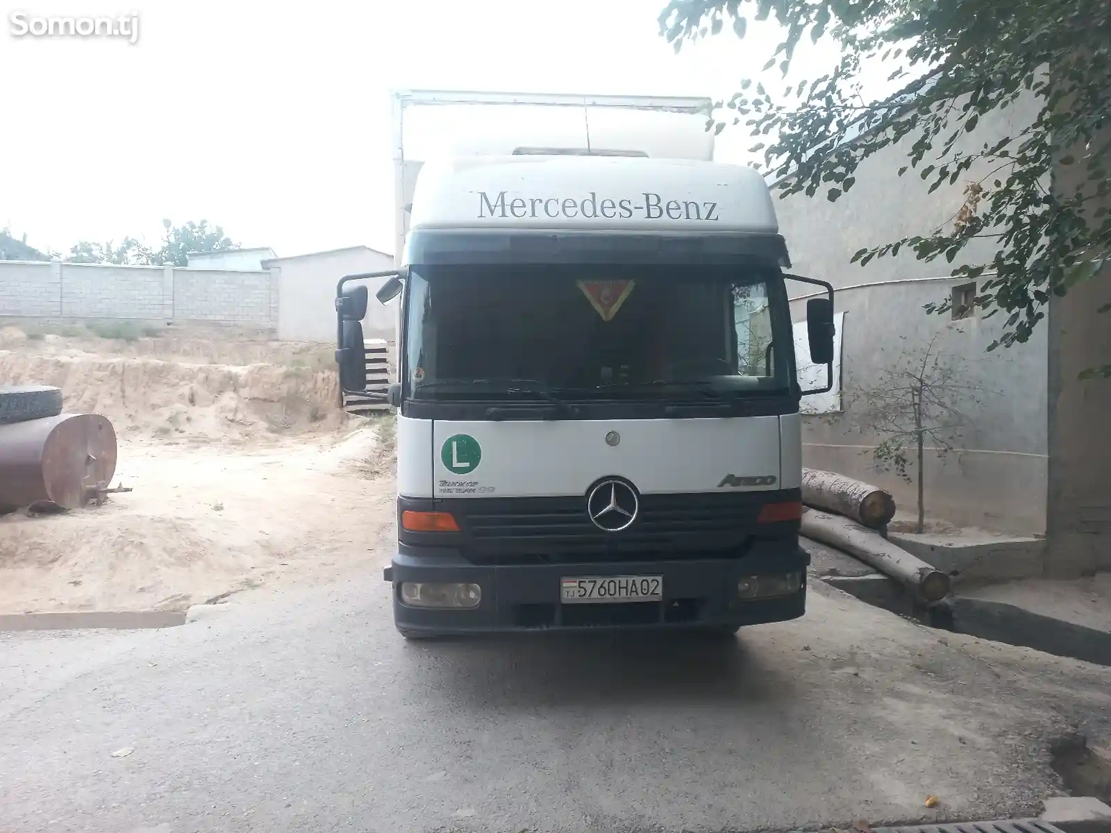 Бортовой грузовик Mercedes-Benz Atego, 1999-9